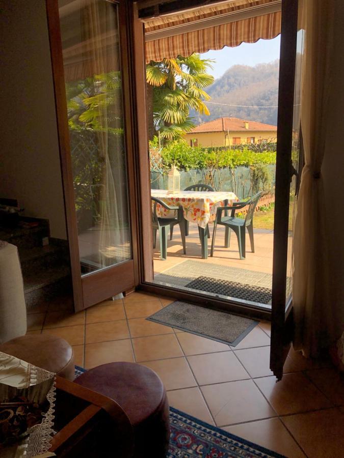 Villa Casa Tiziana Lavena Ponte Tresa Esterno foto